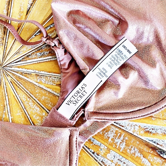 NWT Victoria’s Secret Bronze Lightly Lined Demi - Picture 5 of 7